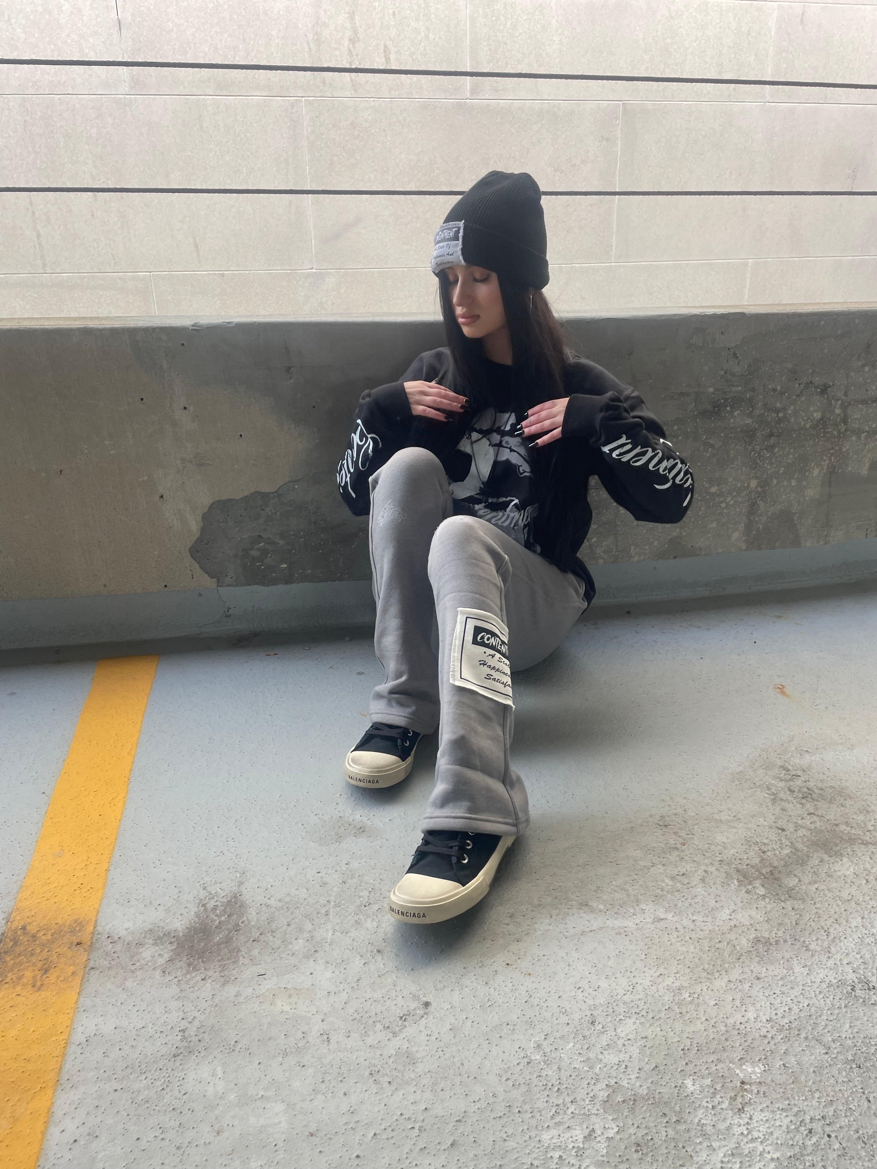 Taste Long-sleeve Sweatshirt