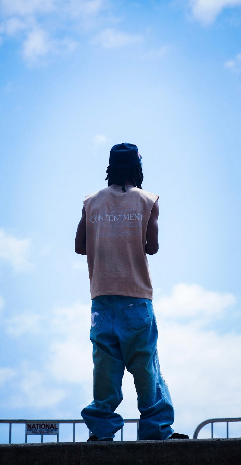 Dream Beige cutoff T-shirt