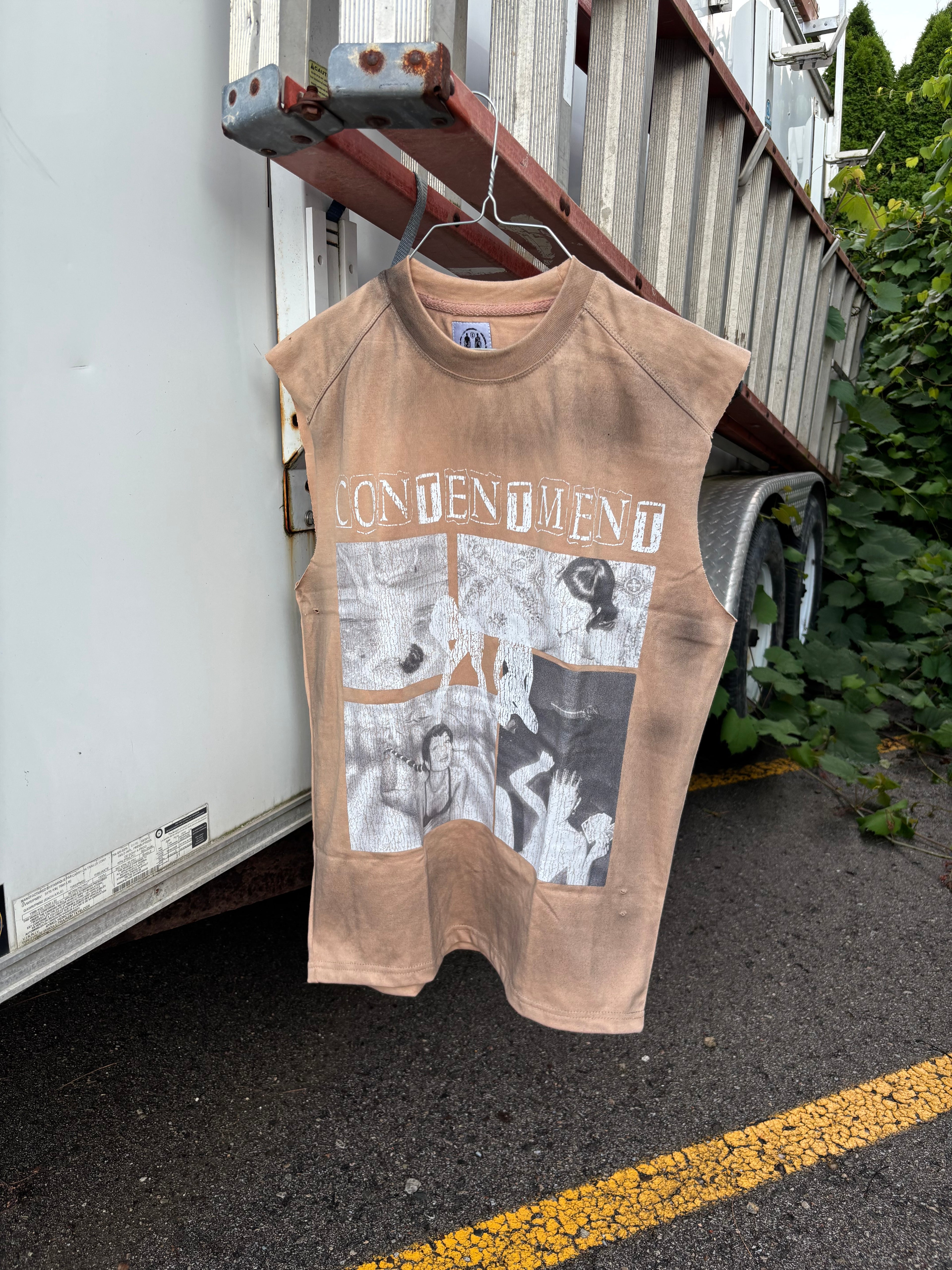 Dream Beige cutoff T-shirt